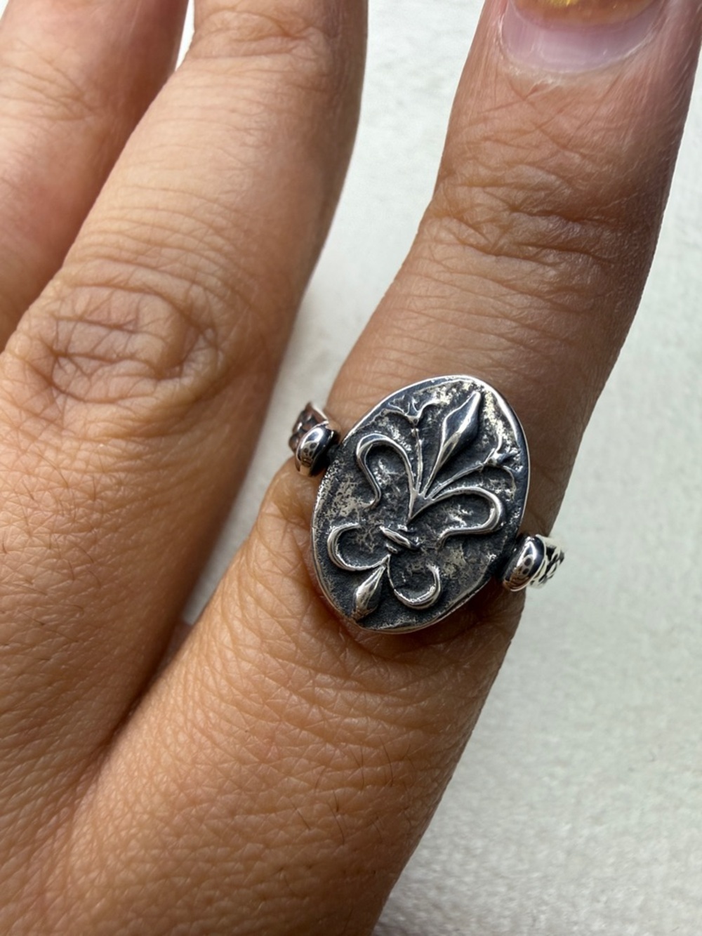 James Avery Fleur-de-Lis Oval Statement Ring -